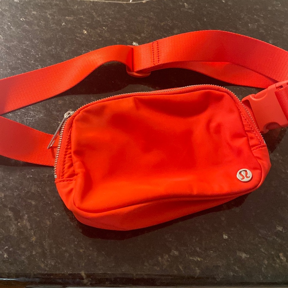 Lululemon Belt Bag